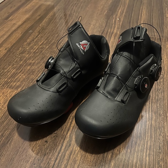 Artvep Black Cycling shoes - Picture 2 of 7